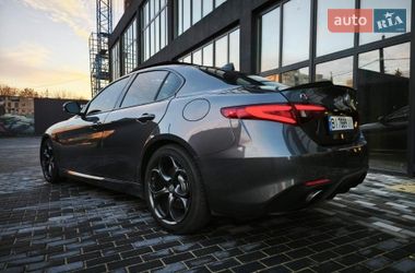 Седан Alfa Romeo Giulia 2018 в Умані
