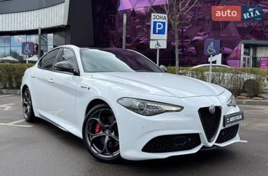 Седан Alfa Romeo Giulia 2019 в Киеве
