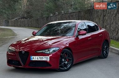 Седан Alfa Romeo Giulia 2017 в Киеве