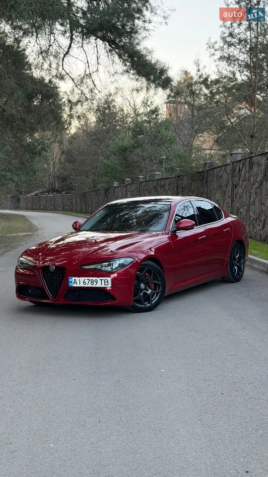 2017 Alfa Romeo Giulia - мініатюра 16
