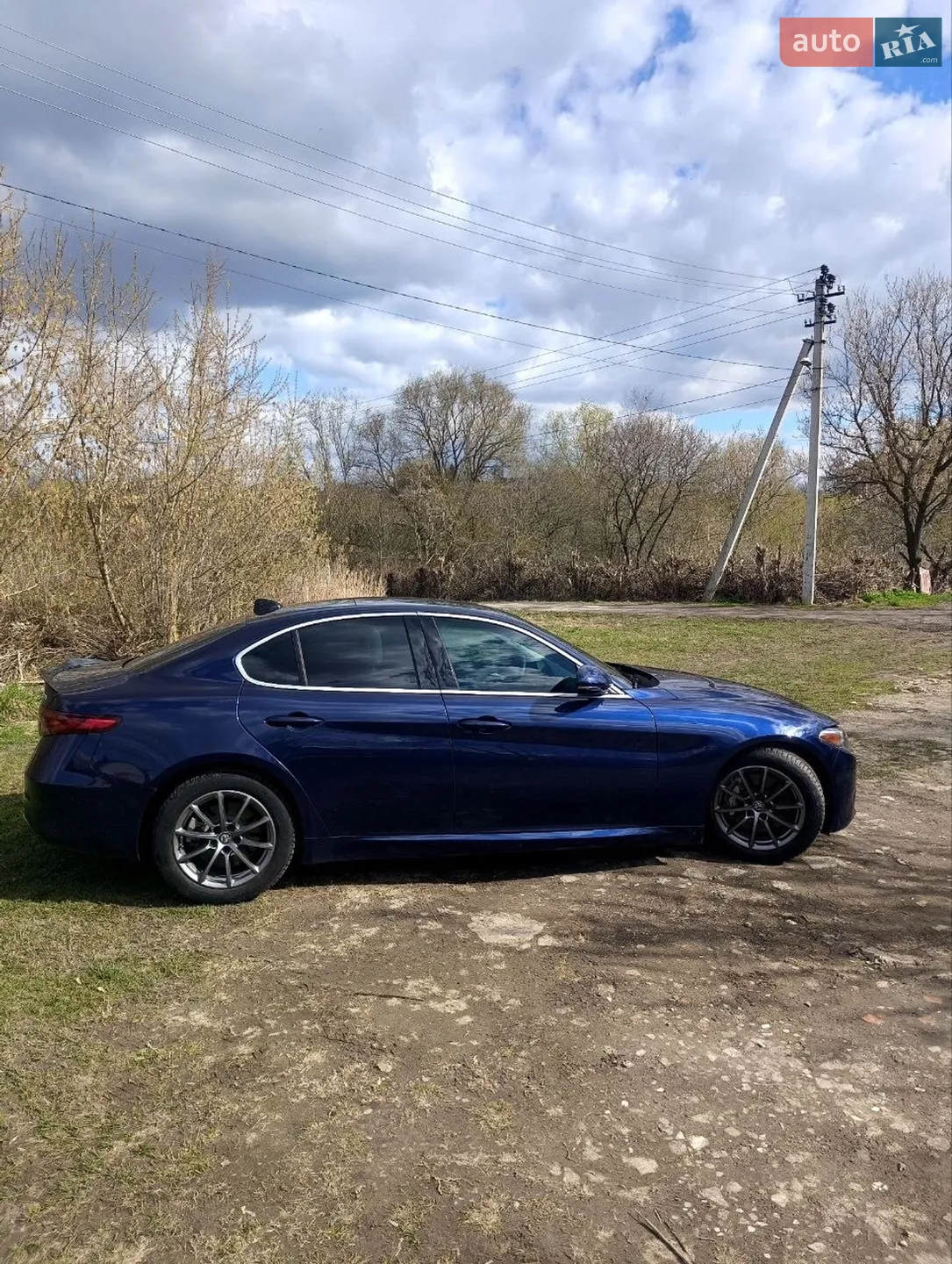2017 Alfa Romeo Giulia - мініатюра 9