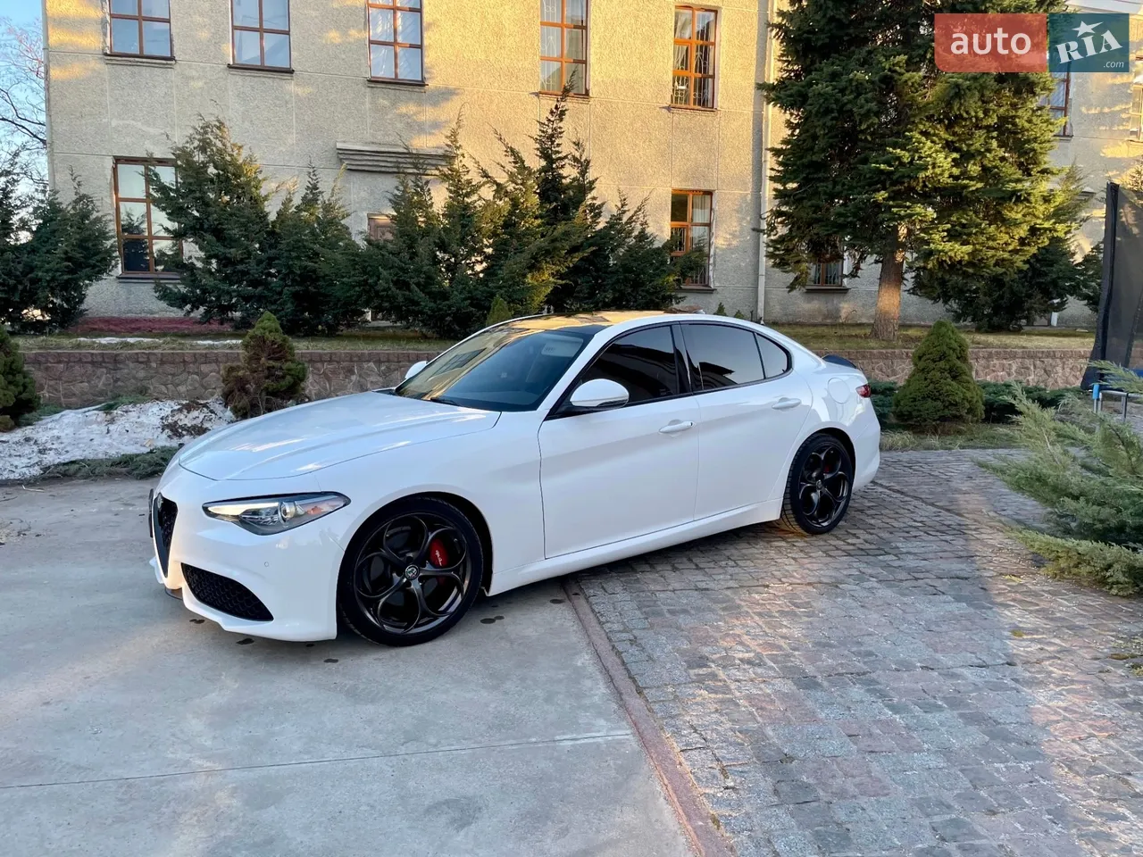 2017 Alfa Romeo Giulia - мініатюра 25