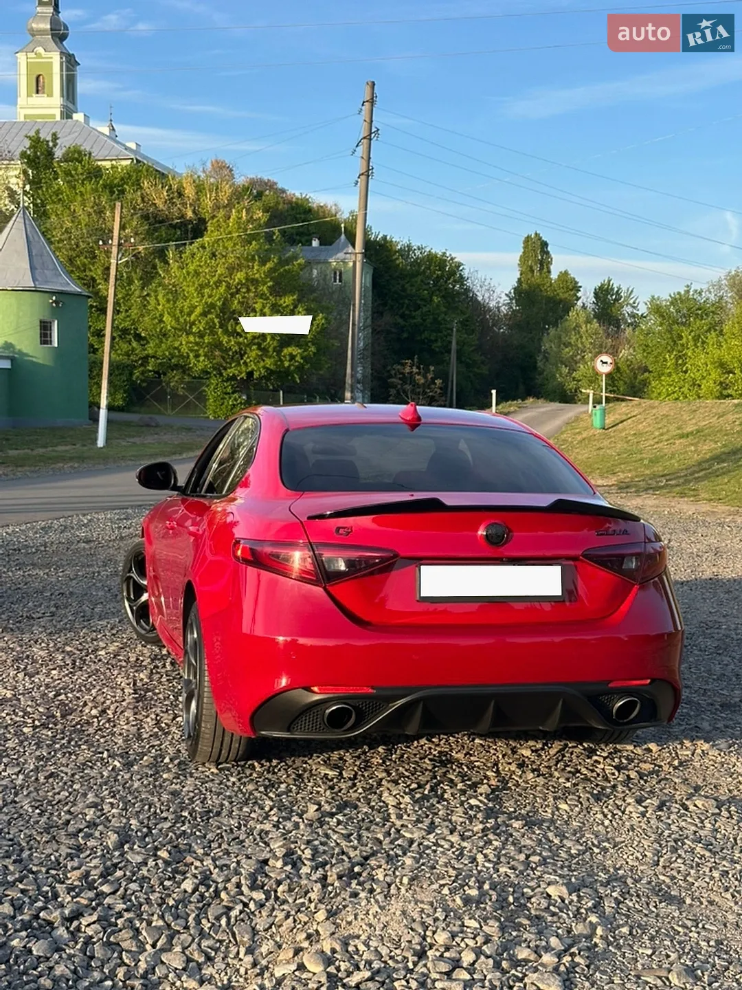 2017 Alfa Romeo Giulia - мініатюра 6