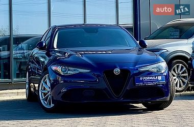 Седан Alfa Romeo Giulia 2018 в Нововолынске