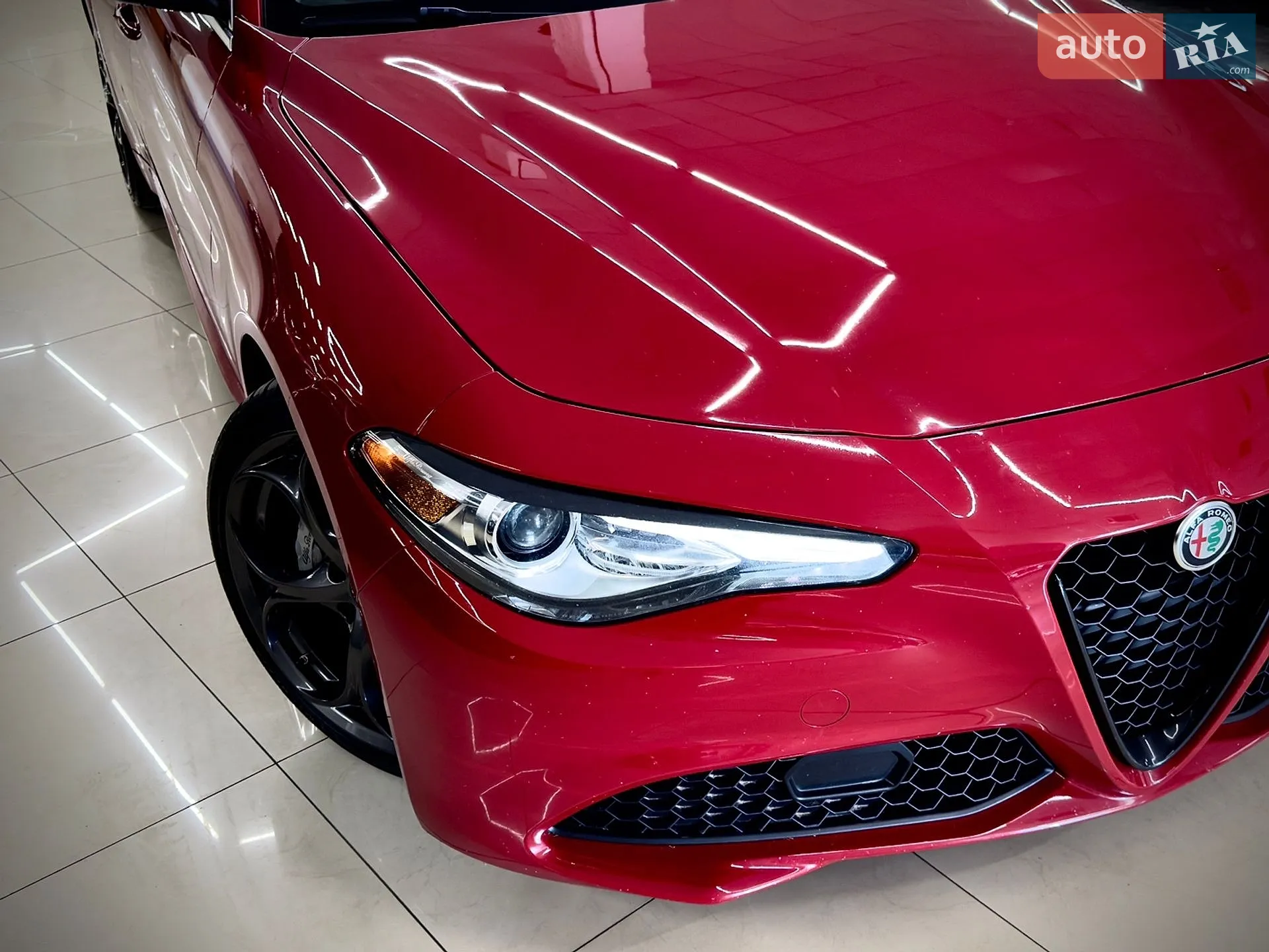2018 Alfa Romeo Giulia - мініатюра 4