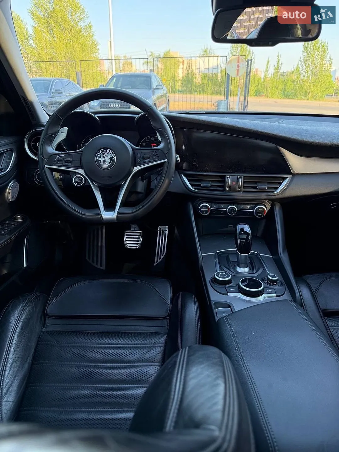 2016 Alfa Romeo Giulia - мініатюра 8