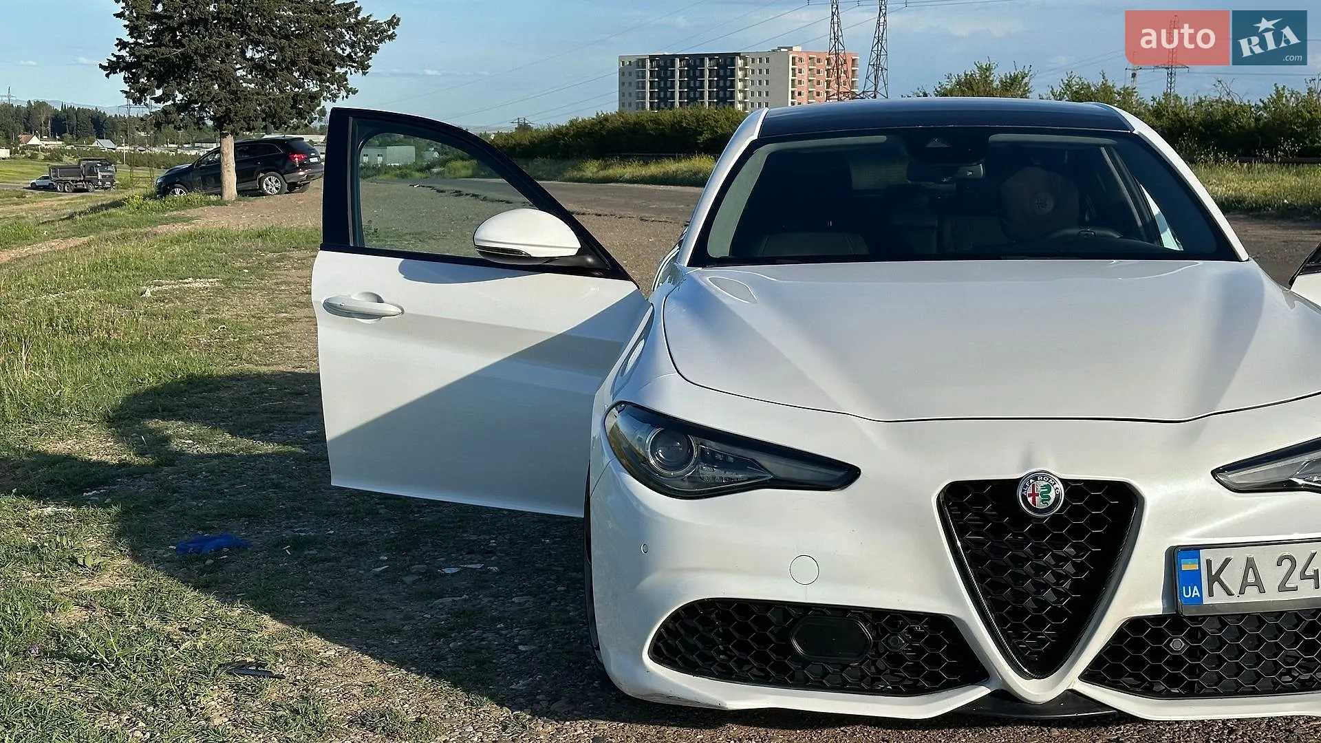 2017 Alfa Romeo Giulia - мініатюра 22