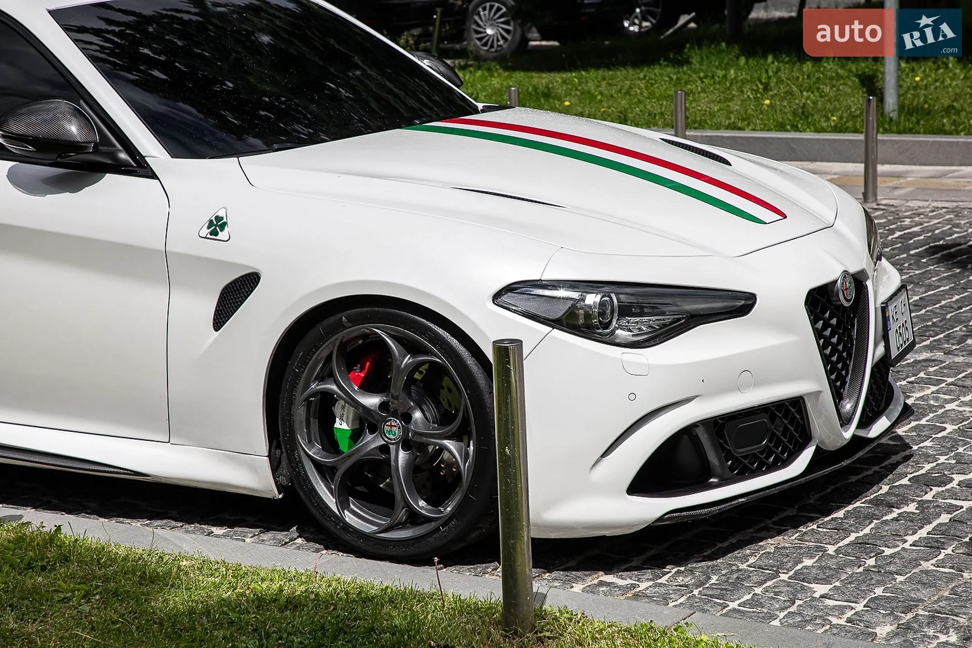 2016 Alfa Romeo Giulia - мініатюра 15