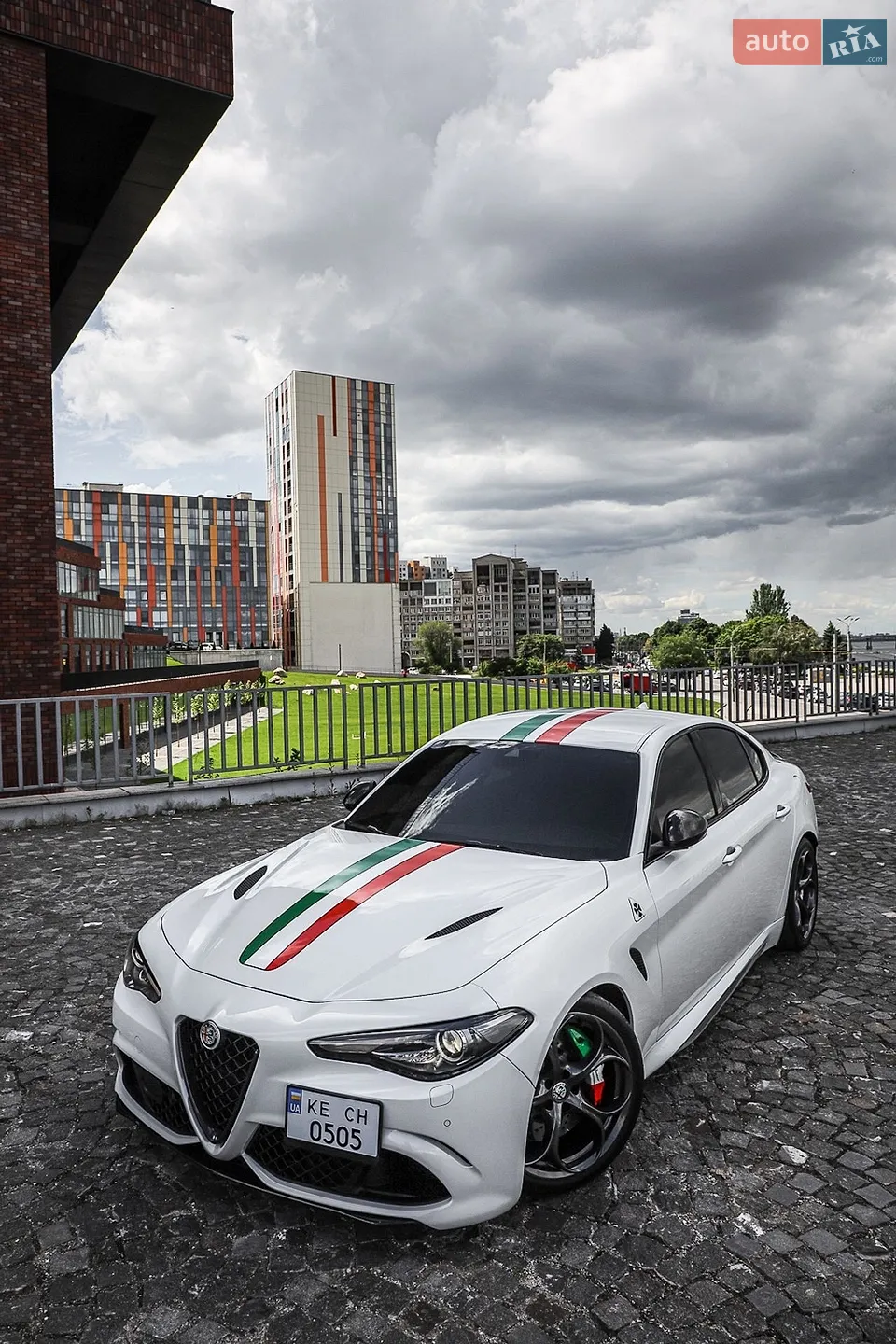 2016 Alfa Romeo Giulia - мініатюра 24