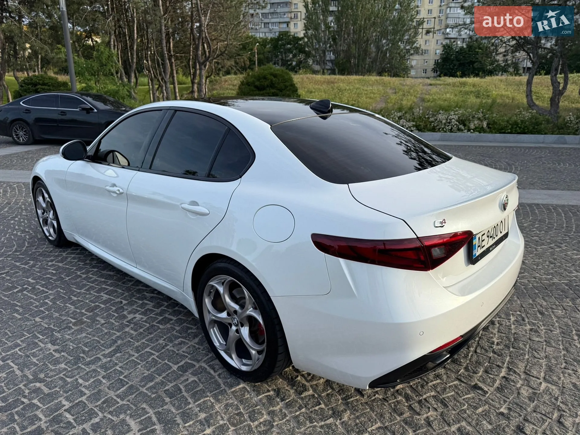 2017 Alfa Romeo Giulia - мініатюра 5