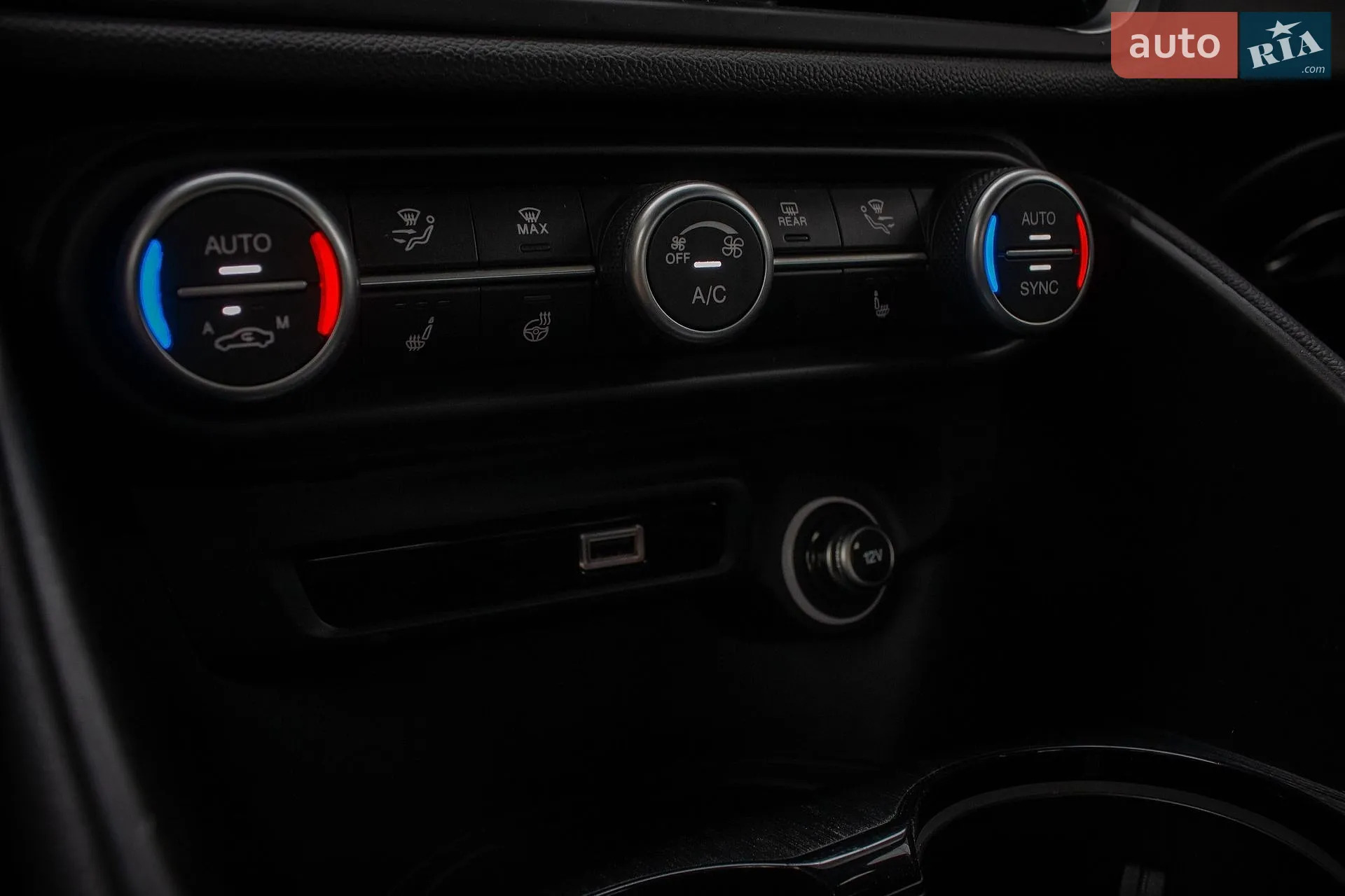 2020 Alfa Romeo Giulia - мініатюра 20