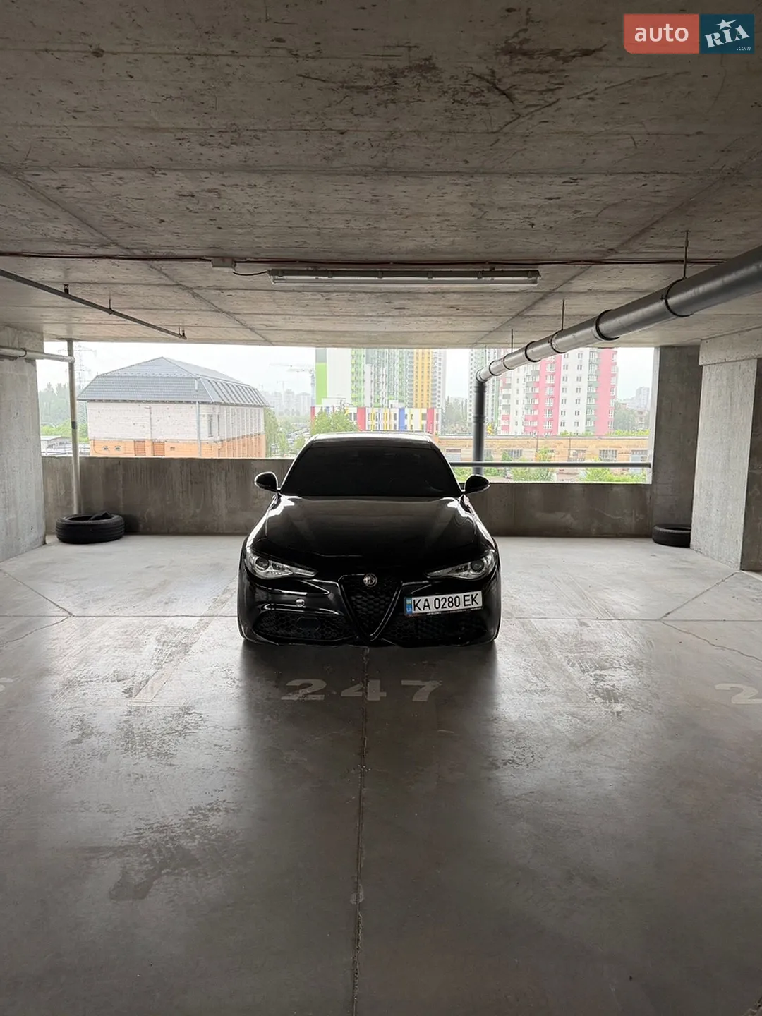 2017 Alfa Romeo Giulia - мініатюра 2