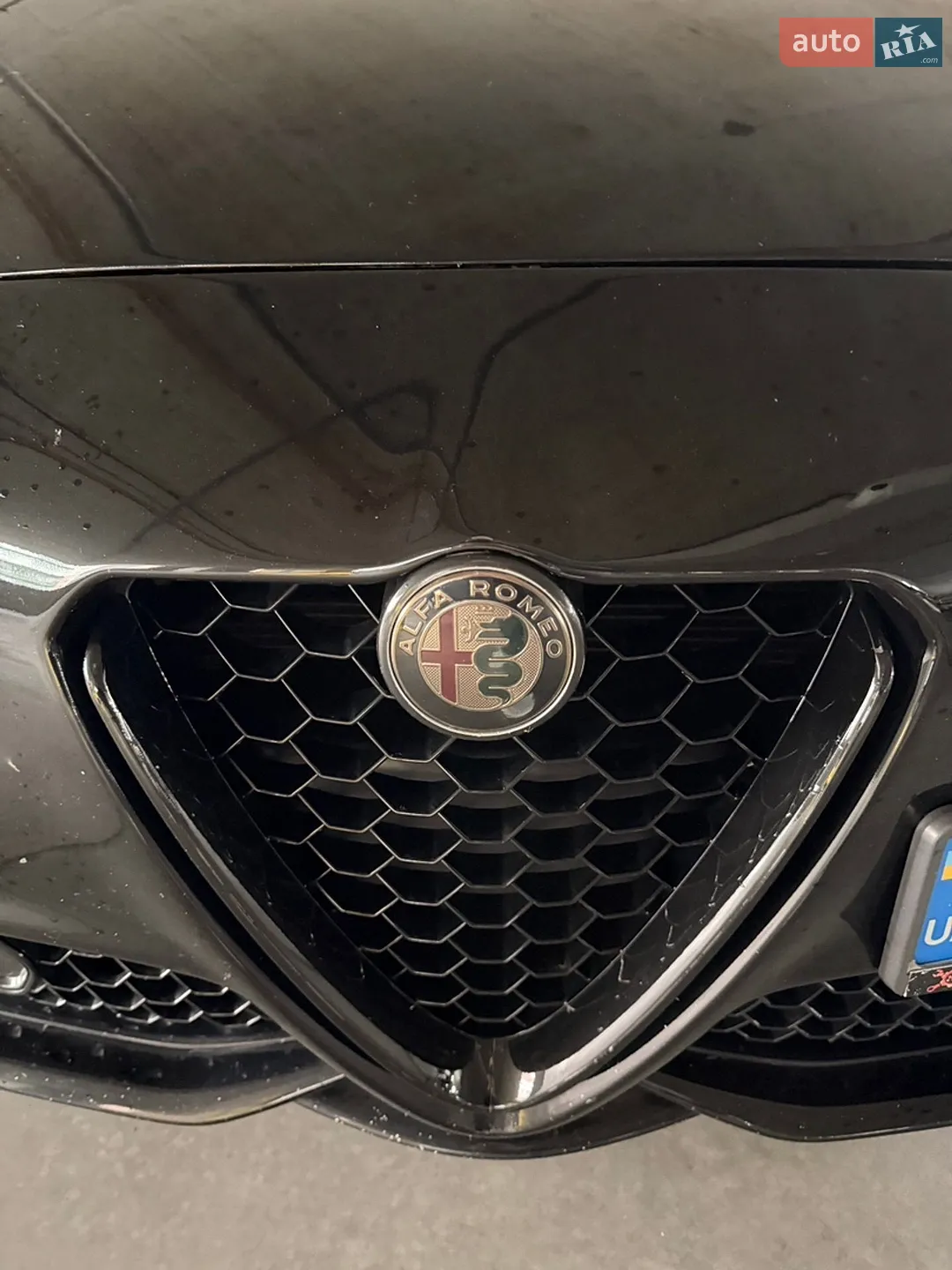 2017 Alfa Romeo Giulia - мініатюра 11