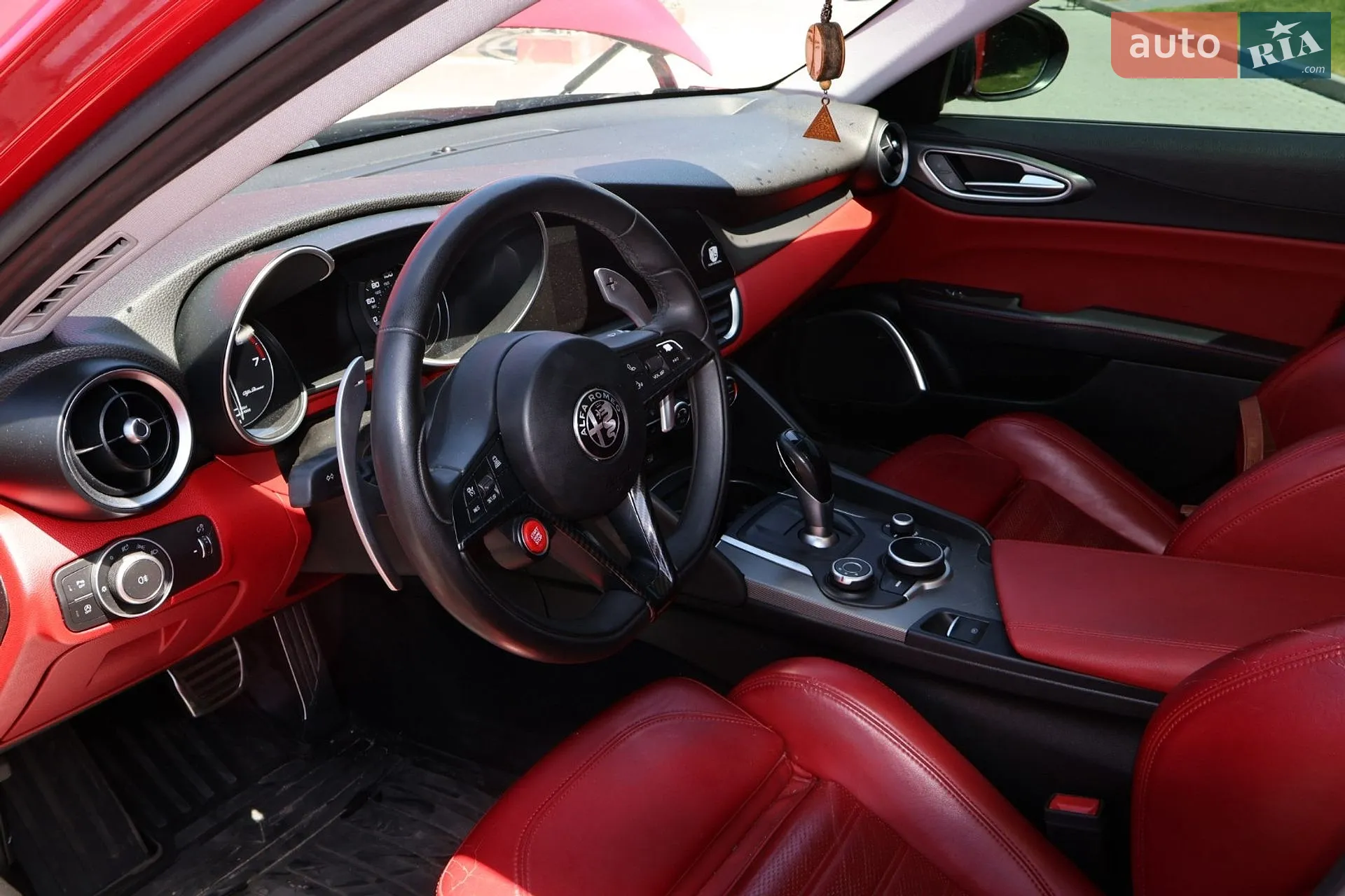 2018 Alfa Romeo Giulia - мініатюра 11