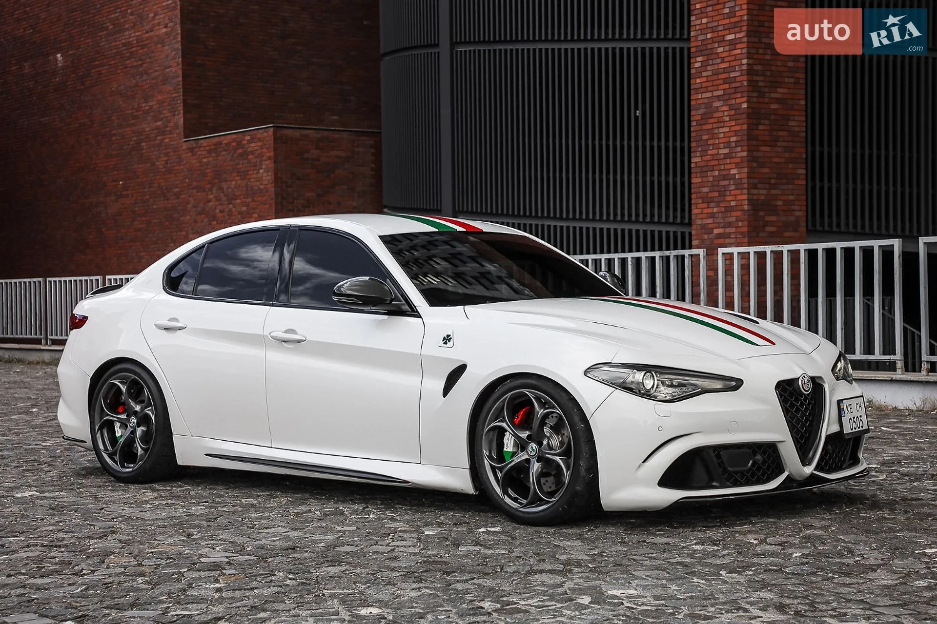2016 Alfa Romeo Giulia - мініатюра 6