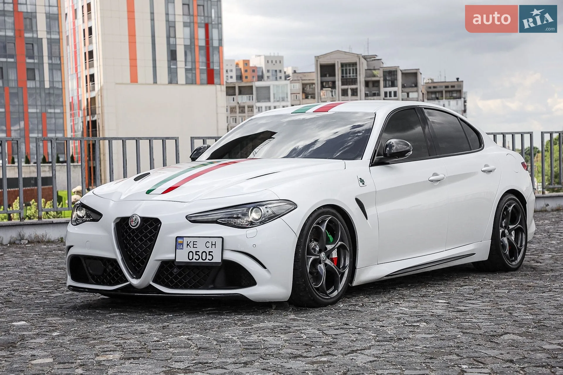 2016 Alfa Romeo Giulia - мініатюра 13