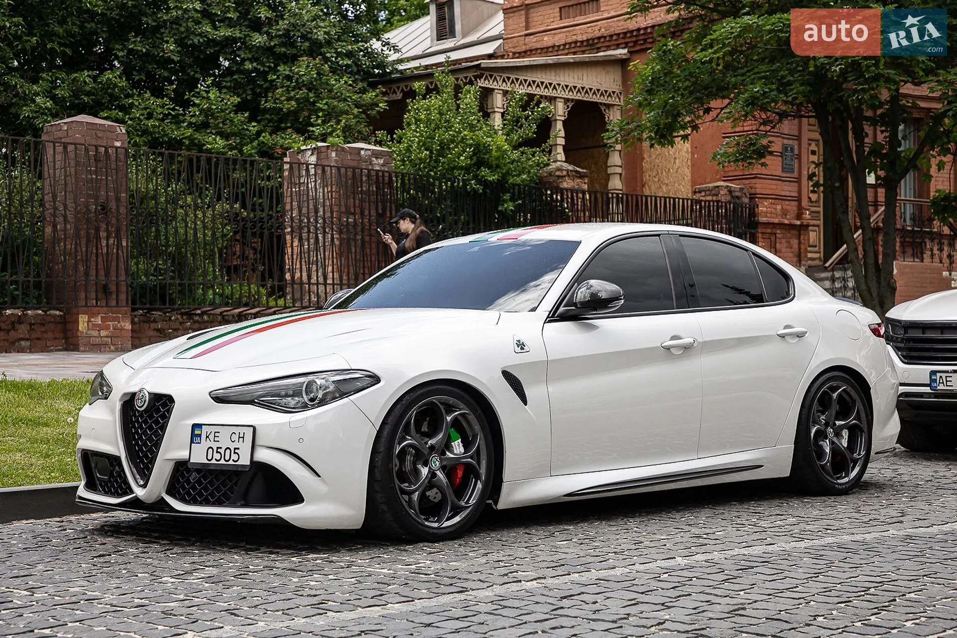 2016 Alfa Romeo Giulia - мініатюра 17
