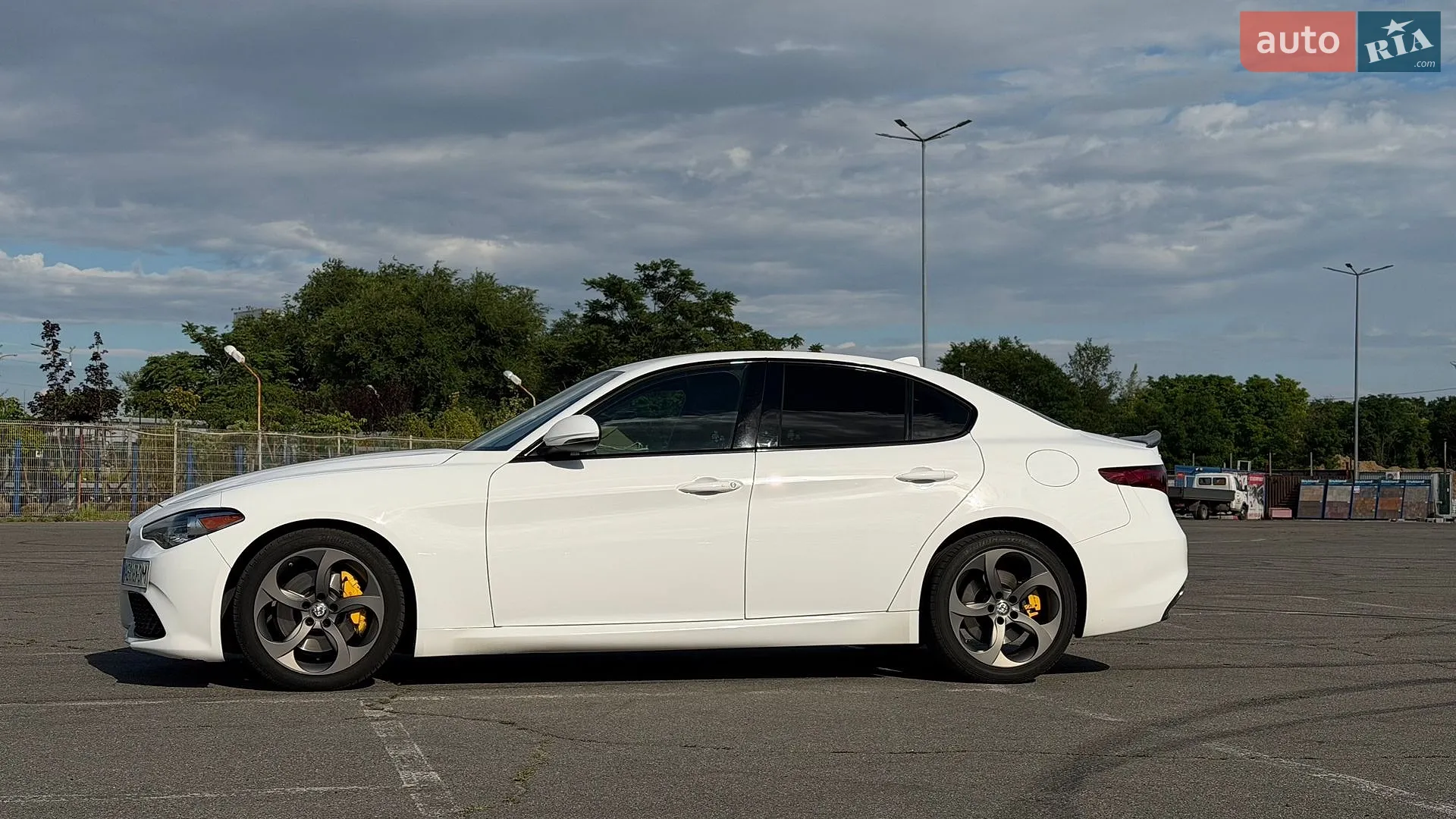 2017 Alfa Romeo Giulia - мініатюра 13