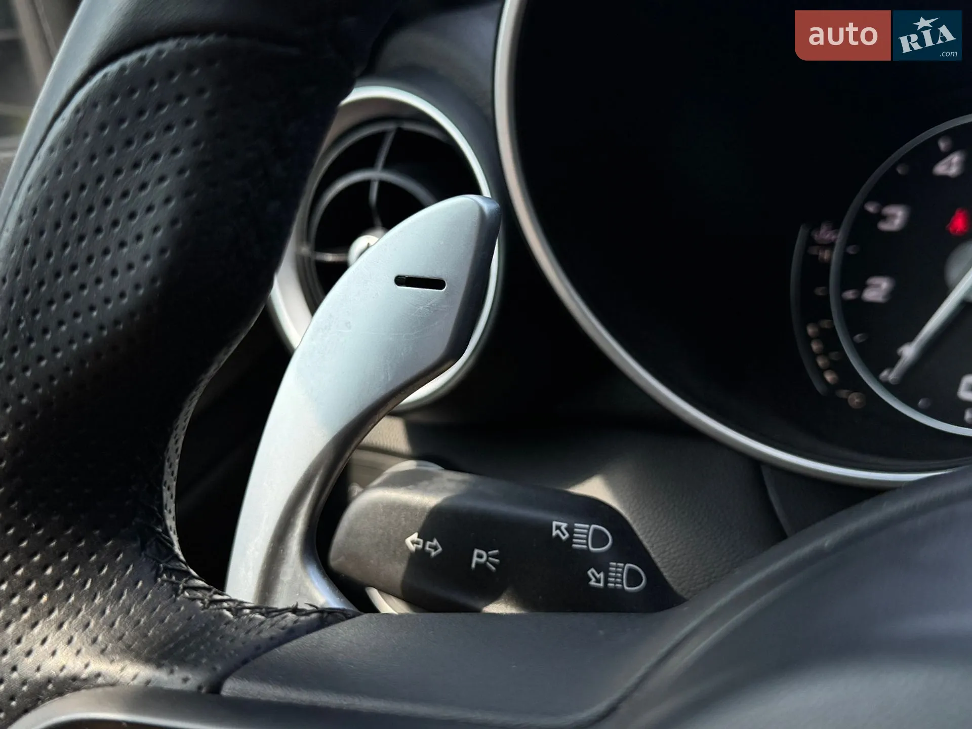2020 Alfa Romeo Giulia - мініатюра 19