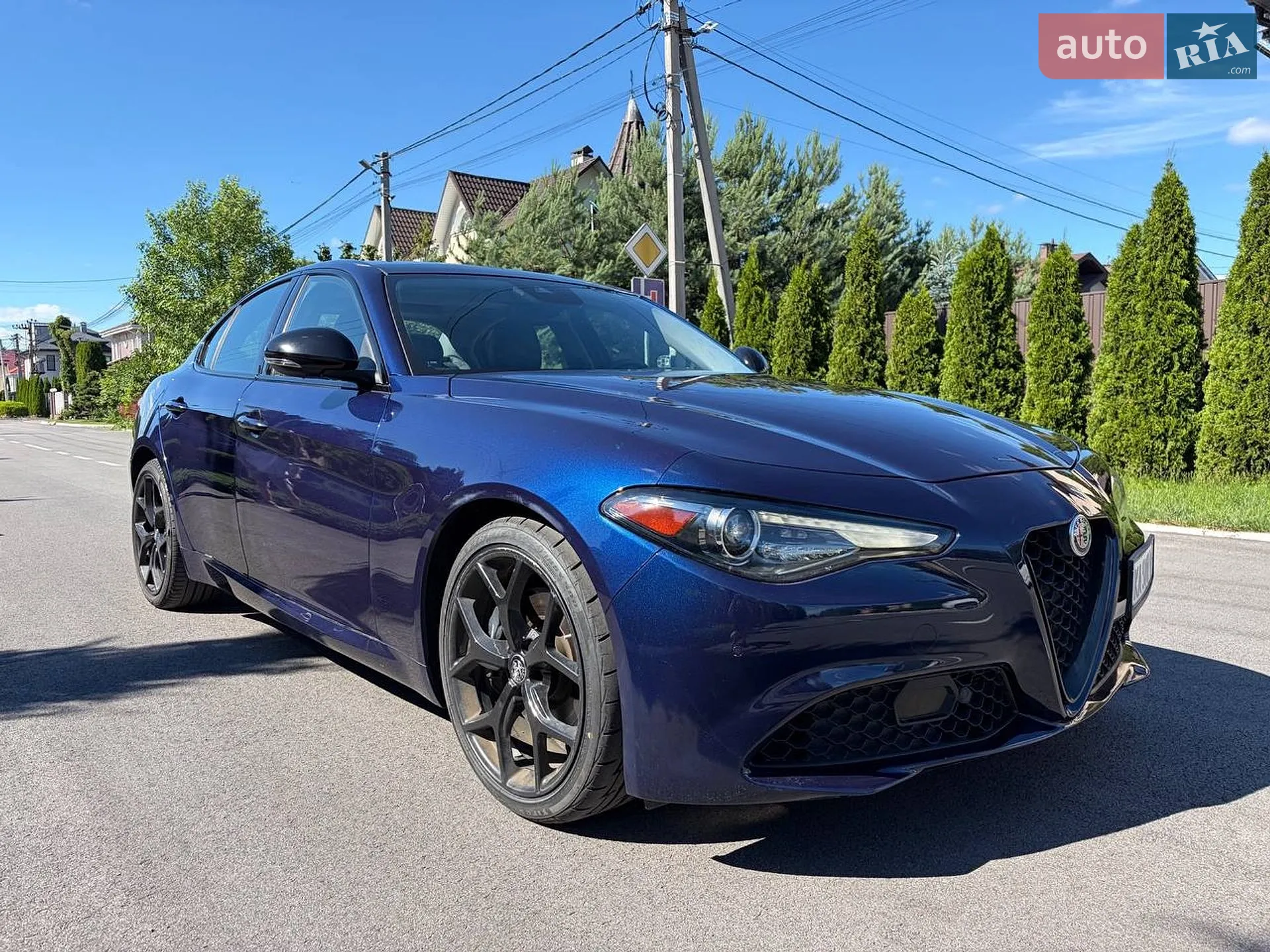 2020 Alfa Romeo Giulia - фото 1
