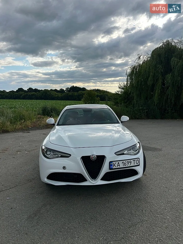 2018 Alfa Romeo Giulia - мініатюра 24