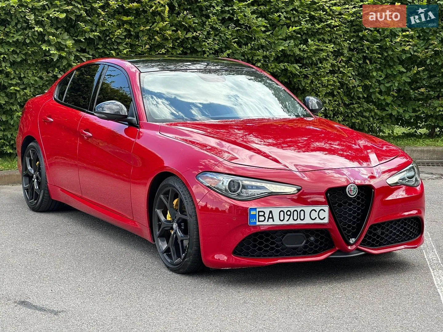 2019 Alfa Romeo Giulia - фото 1