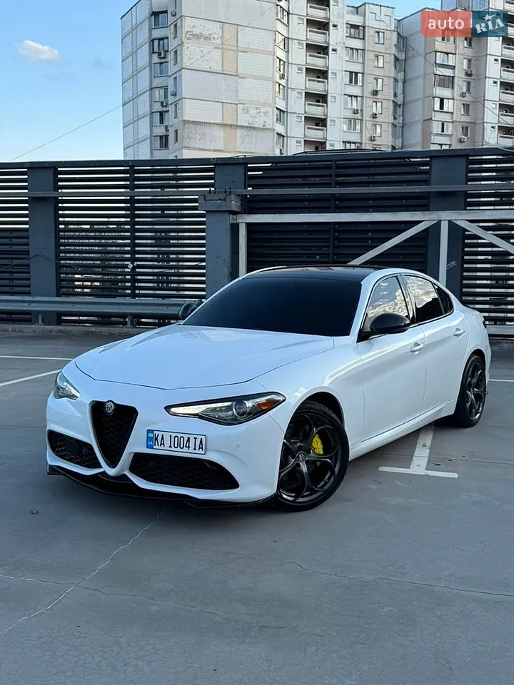 2019 Alfa Romeo Giulia - мініатюра 23