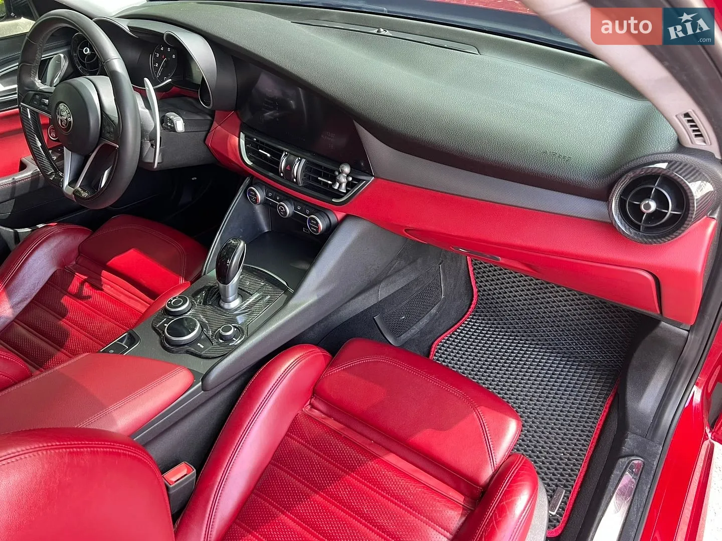 2018 Alfa Romeo Giulia - мініатюра 49