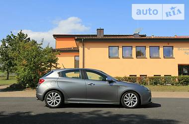 Хэтчбек Alfa Romeo Giulietta 2010 в Киеве