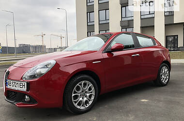 Хэтчбек Alfa Romeo Giulietta 2018 в Киеве