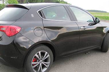 Хэтчбек Alfa Romeo Giulietta 2012 в Павлограде