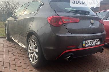 Хэтчбек Alfa Romeo Giulietta 2012 в Киеве