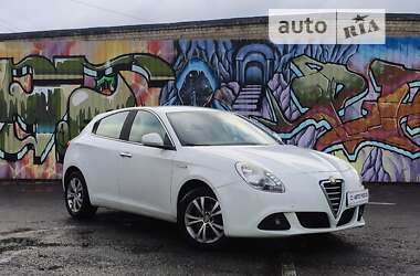 Хетчбек Alfa Romeo Giulietta 2012 в Києві