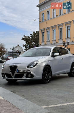 Хэтчбек Alfa Romeo Giulietta 2014 в Одессе