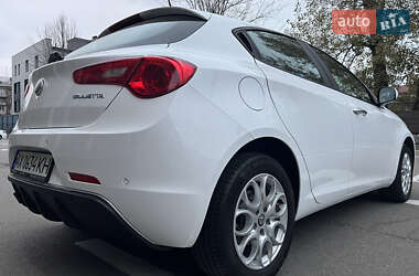 Хэтчбек Alfa Romeo Giulietta 2019 в Киеве