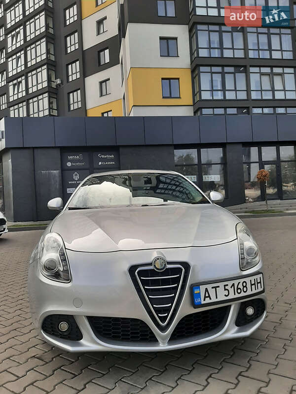 Alfa Romeo Giulietta 2011