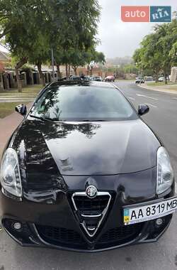 Хэтчбек Alfa Romeo Giulietta 2012 в Киеве