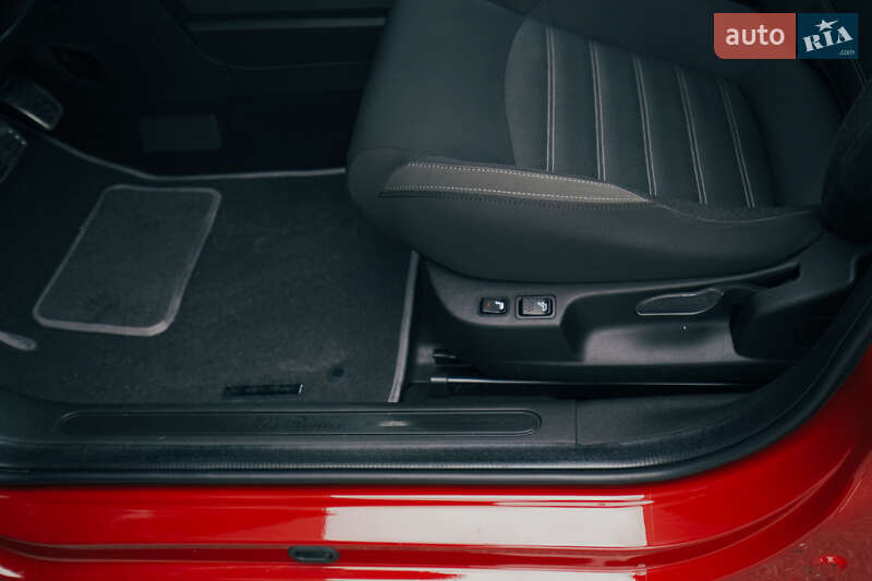 Хэтчбек Alfa Romeo Giulietta 2019 в Харькове фото 37 Хэтчбек Alfa Romeo Giulietta 2019 в Харькове