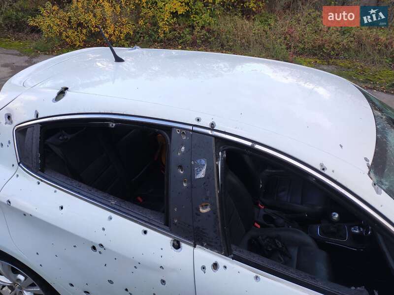 Хэтчбек Alfa Romeo Giulietta 2010 в Ровно фото 12 Хэтчбек Alfa Romeo Giulietta 2010 в Ровно