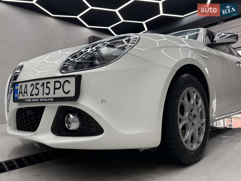 Хэтчбек Alfa Romeo Giulietta 2014 в Днепре фото 14 Хэтчбек Alfa Romeo Giulietta 2014 в Днепре