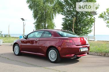 Купе Alfa Romeo GT 2011 в Києві