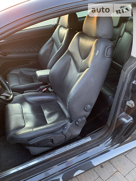 Купе Alfa Romeo GT 2008 в Львове