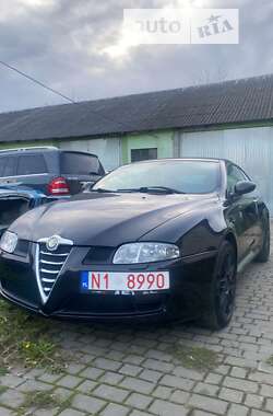 Купе Alfa Romeo GT 2004 в Владимир-Волынском
