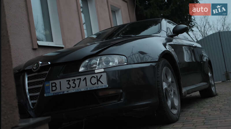 Купе Alfa Romeo GT 2006 в Смілі