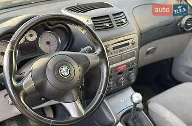 Купе Alfa Romeo GT 2007 в 