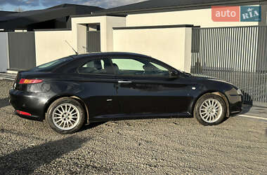 Купе Alfa Romeo GT 2007 в 