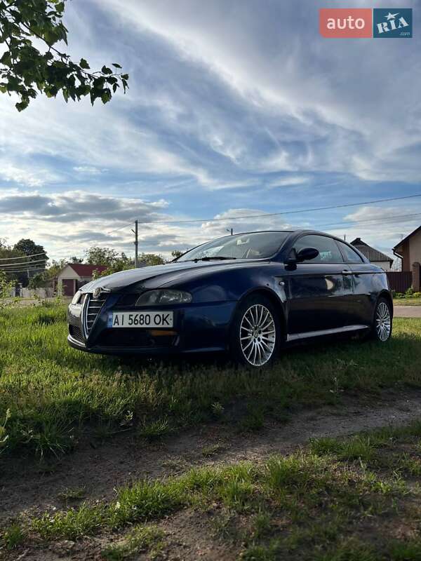 Alfa Romeo GT 2006