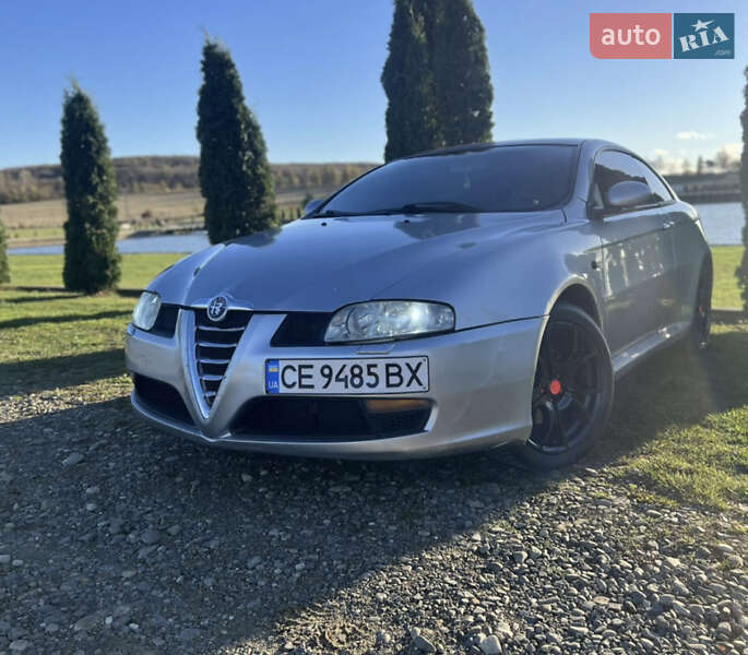 Alfa Romeo GT 2005