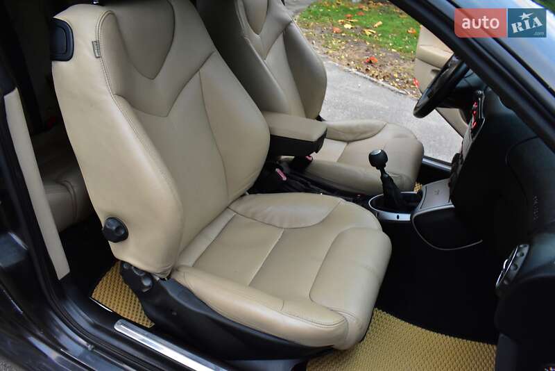 Купе Alfa Romeo GT 2005 в Киеве фото 10 Купе Alfa Romeo GT 2005 в Киеве