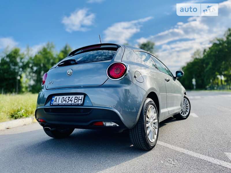 Хэтчбек Alfa Romeo MiTo 2012 в Киеве